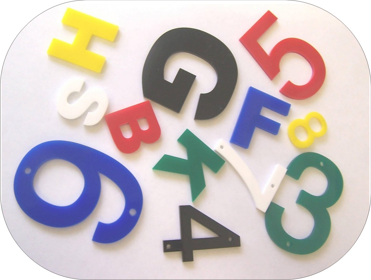 plastic-letters